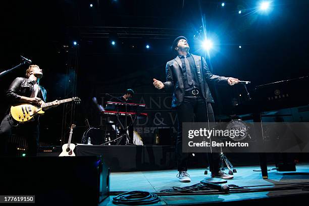 Gavin DeGraw performs at LEXUS Live on Grand hosted by Curtis Stone at the third annual Los Angeles Food & Wine Festival on August 24, 2013 in Los...