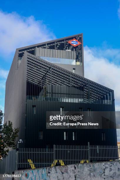 Facade of the new Metro de Madrid headquarters in Plaza Castilla, on November 5 in Madrid, Spain. The architectural firms Nexo, Andres Perea and...