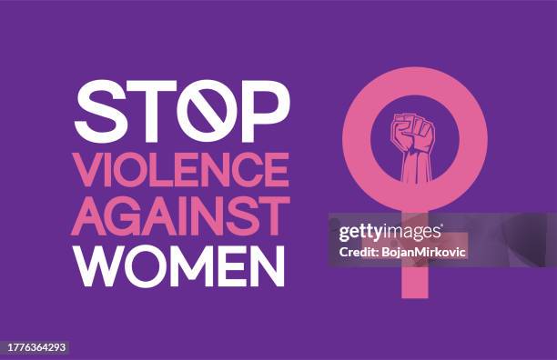 stoppt gewalt gegen frauen karte mit der faust. vektor - stopschild stock-grafiken, -clipart, -cartoons und -symbole