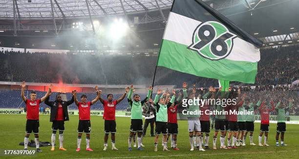 The Players of Hannover 96 celebrate following the team's victory during the Second Bundesliga match between Hannover 96 and Eintracht Braunschweig...