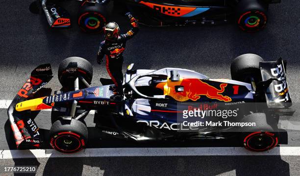 Race winner Max Verstappen of the Netherlands and Oracle Red Bull Racing celebrates in parc ferme during the F1 Grand Prix of Brazil at Autodromo...