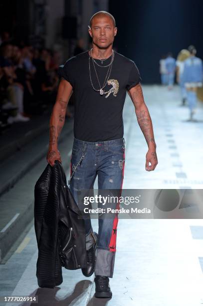 384 Jeremy Meeks Model Stock Photos, High-Res Pictures, and Images ...