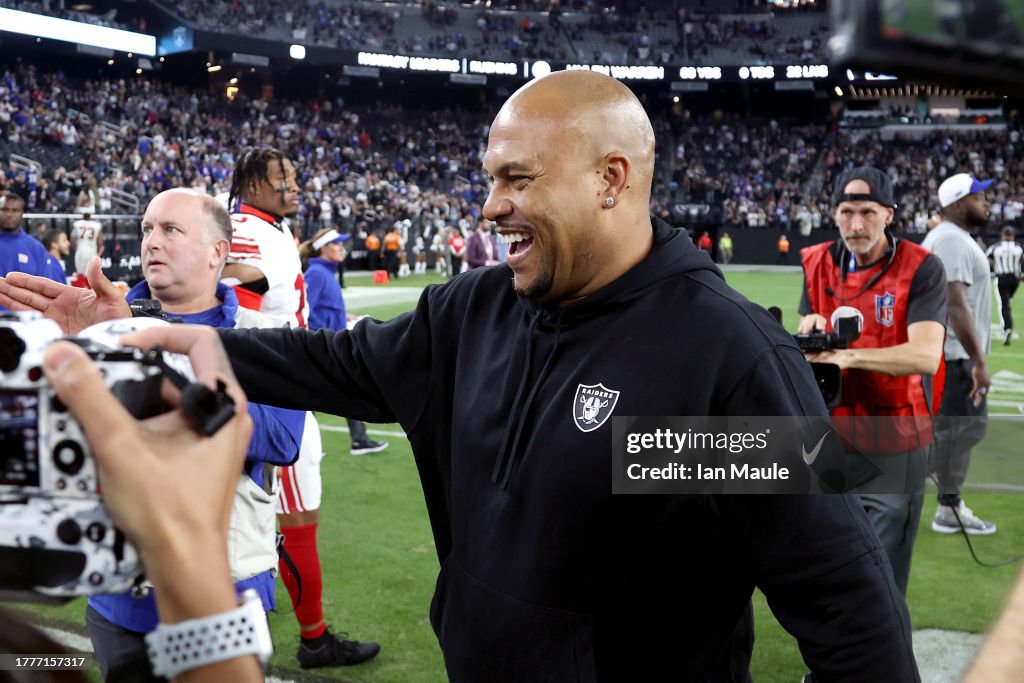 New York Giants v Las Vegas Raiders