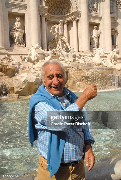 Roger Pappini, Stadtbummel, "Trevi-Brunnen" , Land-Ausflug während K r e u z f a h r t, "Piazza Navone", Rom, Lazio, Italien, Europa, antik, Urlaub,