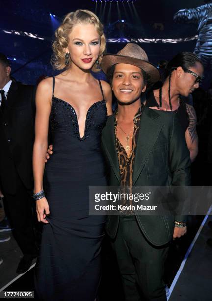 Taylor Swift and Bruno Mars attend the 2013 MTV Video Music Awards at the Barclays Center on August 25, 2013 in the Brooklyn borough of New York City.