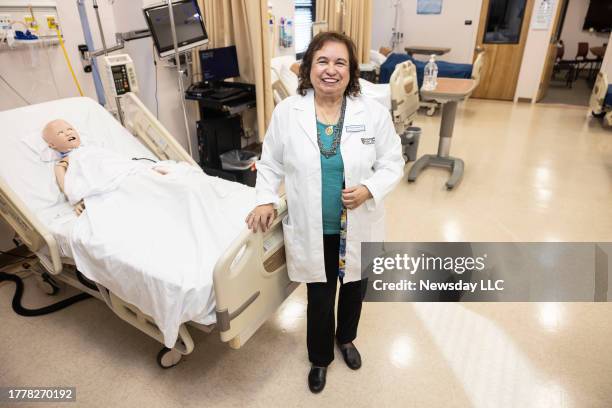 Maria Box Dean 1,578 Dean Professor Stock Photos, High-Res Pictures, and Images ...