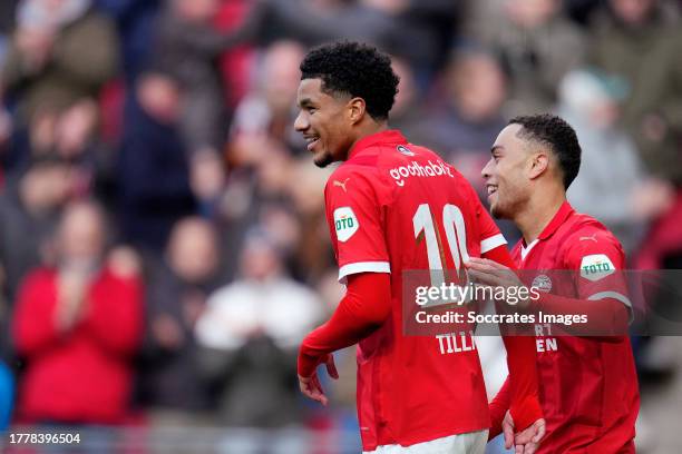 Malik Tillman of PSV celebrates 4-0 with Sergino Dest of PSV during the Dutch Eredivisie match between PSV v PEC Zwolle at the Philips Stadium on...