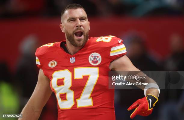 Travis Kelce of the Kansas City Chiefs warms up prior to the NFL match between Miami Dolphins and Kansas City Chiefs at Deutsche Bank Park on...