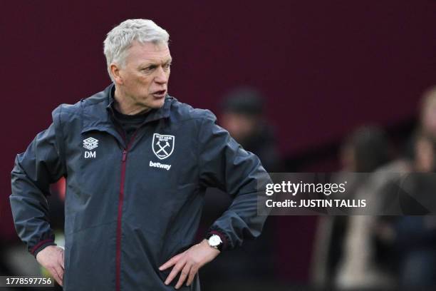 West Ham United's Scottish manager David Moyes reacts during the English Premier League football match between West Ham United and Nottingham Forest...