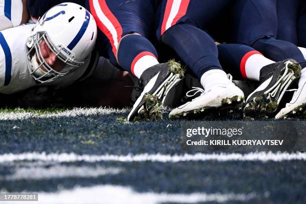 Indianapolis Colts' offensive tackle Braden Smith vies during the NFL American football match Indianapolis Colts vs New England Patriots at the...