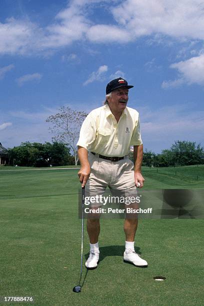 James Last , Homestory , Fort Lauderdale, Florida, USA, Nordamerika, Amerika, draußen, Golf-Schläger, einlochen, Sport, Golfer, Orchesterchef,...