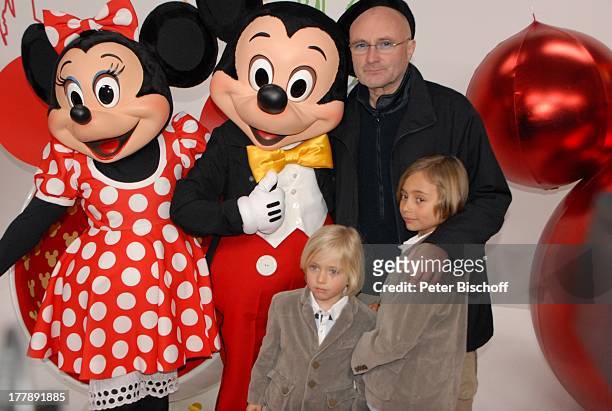 Phil Collins, Sohn Nicholas , Sohn Matthew , "Micky Maus", "Minnie Maus", "Mickys Fantastisches Fest" zugunsten "Ein Herz für Kinder", "Disneyland...
