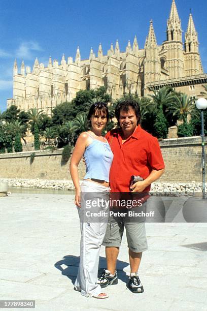 Andy Borg, Ehefrau Birgit, Kathedrale, Palma de Mallorca, Balearen, Spanien, Europa, Urlaub, Volksmusik-Moderator, Sänger, Musiker,