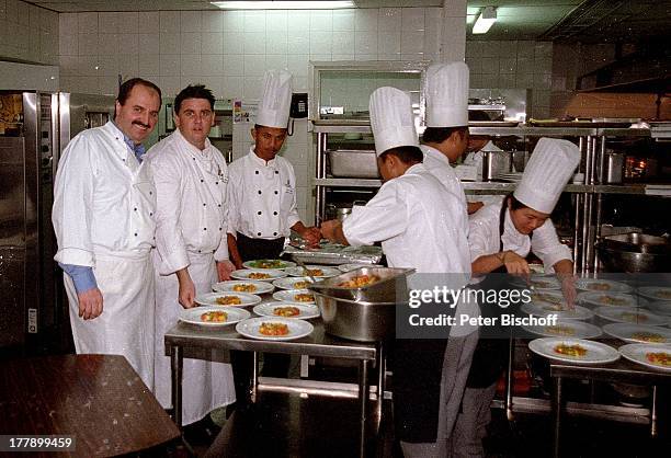 Johann Lafer , einheimische Hotel-Köche, SWR-Show "Johann Lafer kocht unterwegs" - "Kochen und Kunst von Johann Lafer und Prof. H a n s-J o a c h i m...