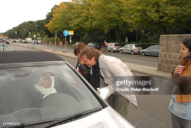 Johannes Heesters , Ehefrau Simone Rethel, Komponist , Internet-Musik-Video für Auto-Leasing-Kampagne für "Sixt" 2008, Berlin, Deutschland, Europa,...