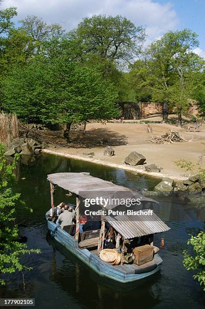 Flussfahrt auf dem Sambesi , Zoo, Hannover, Niedersachsen, Deutschland, Europa, Reise,