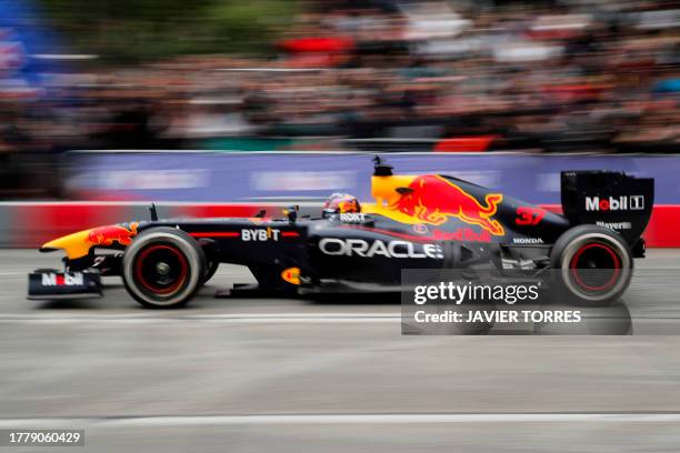 Red Bull Racing Rb7 4,653 Red Bull Rb7 Photos & High Res Pictures - Getty Images