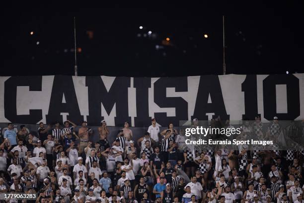 Santos fans during Campeonato Brasileiro Serie A match between Santos and São Paulo at Vila Belmiro Stadium on November 12, 2023 in Santos, Brazil.