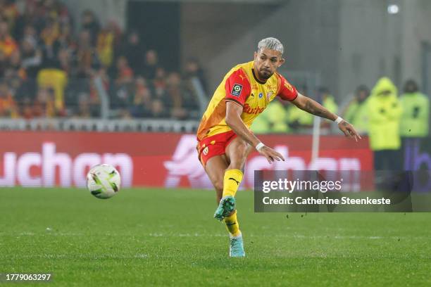 Facundo Medina of RC Lens shoots the ball during the Ligue 1 Uber Eats match between RC Lens and Olympique de Marseille at Stade Bollaert-Delelis on...