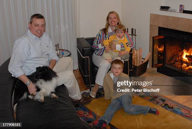 Ehemann Matthias Steffens , Julia Biedermann, Sohn Matthias Arnold Nicolaus Kieran Steffens, 1.Sohn Julius Matthias Steffens , Hund "Jet" ,...
