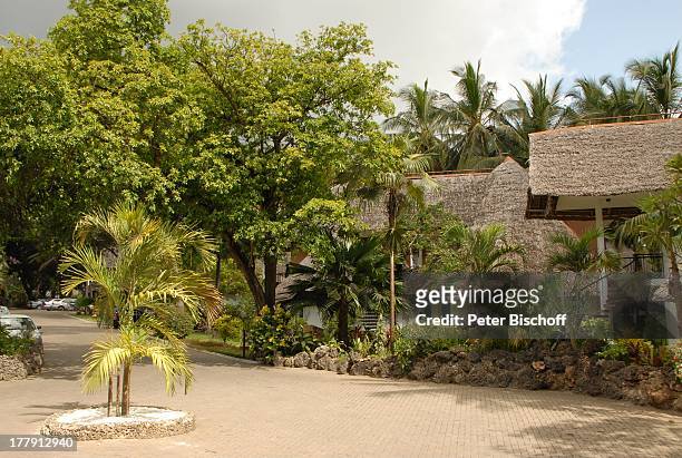 Hotel "Severin Sea Lodge", Mombasa, Nordküste, Kenia, Afrika, Auffahrt, Garten-Anlage, Reise,