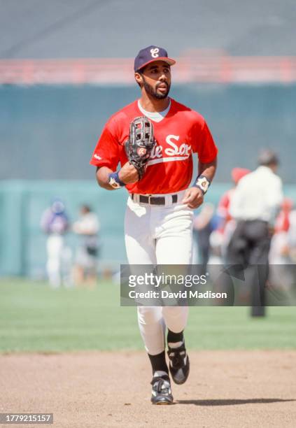 Harold Baines of the Chicago White Sox warms up before the Major League Baseball All-Star Game on July 11, 1989 at Anaheim Stadium in Anaheim,...