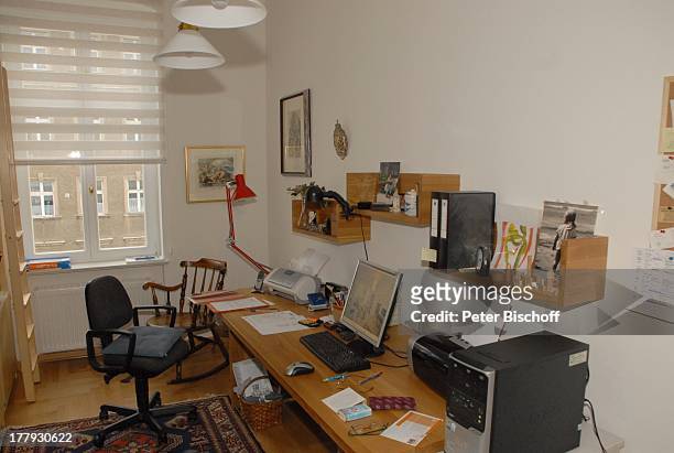 Büro, Arbeitszimmer von Gunnar Möller, Ehefrau Christiane Hammacher, Homestory, Berlin, Deutschland, Europa, Ehemann, PC, Computer, Drucker,...