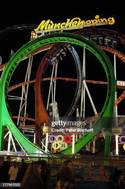 Looping-Achterbahn bei Nacht, "Bremer Freimarkt", Bremen, Deutschland, Europa, Volksfest, Jahrmarkt, Kirmis, Beleuchtung, Reise,