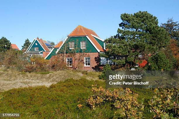 Häuser in den Dünen, Nordsee-Insel Spiekeroog, Niedersachsen, Deutschland, Europa, Reise,