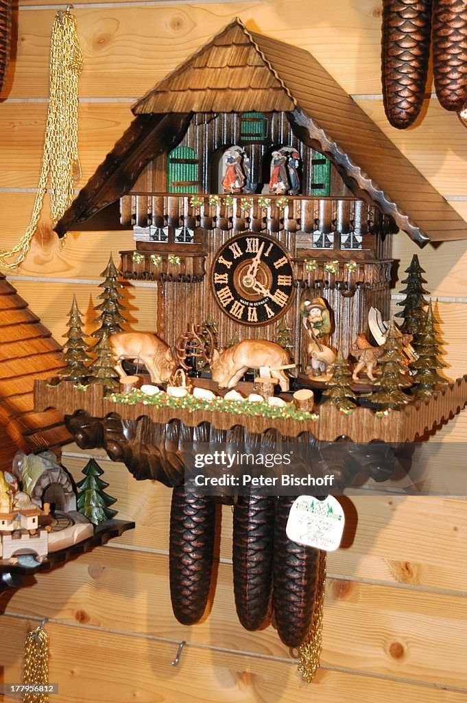 Kuckucksuhr im Haus der 1000 Uhren, Schonach, Schwarzwald, Baden
