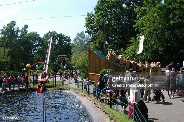 Wasserrutsche im Tier- und Freizeitpark Thüle, Friesoythe, Niedersachsen, Deutschland, Europa, Zoo, Tierpark, Vergnügungspark, Reise,