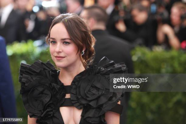 Dakota Johnson, Red carpet arrivals at the 2017 Met Gala: Rei Kawakubo/Comme des Garcons, May 1st, 2017.