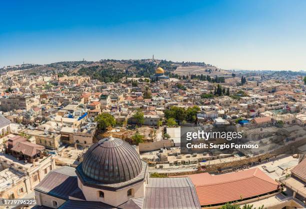 panoramic view of the old city of jerusalem - christianity stock pictures, royalty-free photos & images