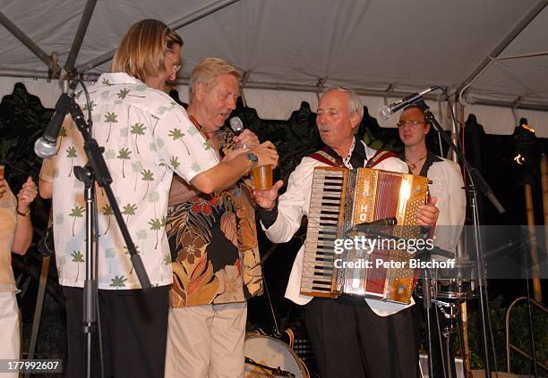 Karl Moik , Patrick Unterhuber , Alfredo , Mitglied der "Combo Alfredo", Musik-Show "Aloha & Servus", "Sheraton Hotel", Honolulu, Insel Oahu, Hawaii,...