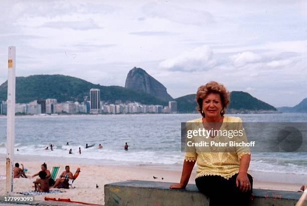 Ingrid Kreuder , Urlaub, Strand "Copacabana", Rio de Janeiro, Brasilien, Küste, Meer, Südamerika, lächeln, MW/