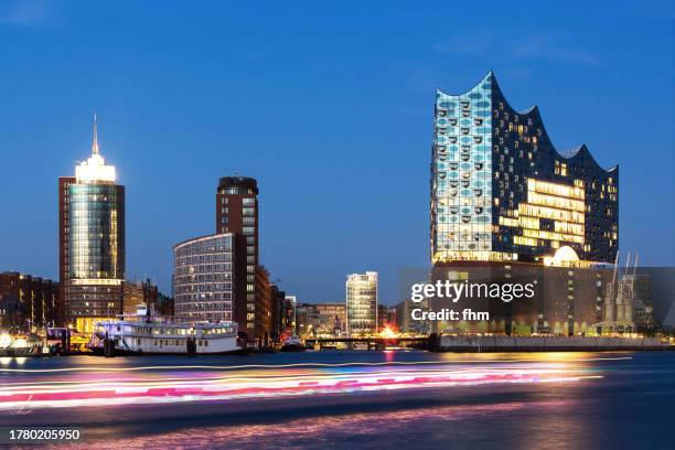 hamburg at blue hour (germany) - elbphilharmonie stock pictures, royalty-free photos & images