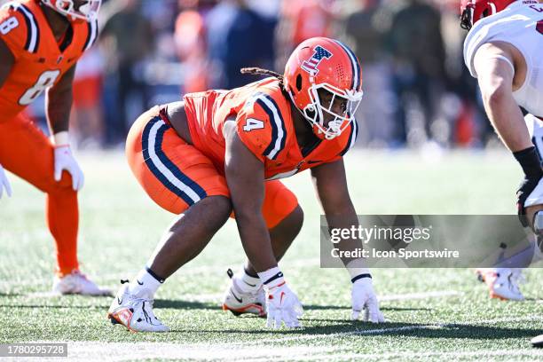 Illinois DT Jer'Zhan Newton during a college football game between the Indiana Hoosiers and Illinois Fighting Illini on November 11, 2023 at Memorial...