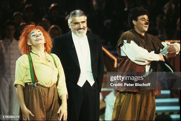 Angelika Milster, Mario Adorf , David Larible , ARD-Gala "Stars in der Manege" , München, Bayern, Deutschland, Europa, Auftritt, Manage, Zelt,...