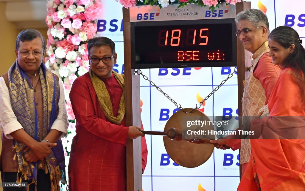 Third from left - Sundararaman Ramamurthy, MD and CEO of BSE and ...