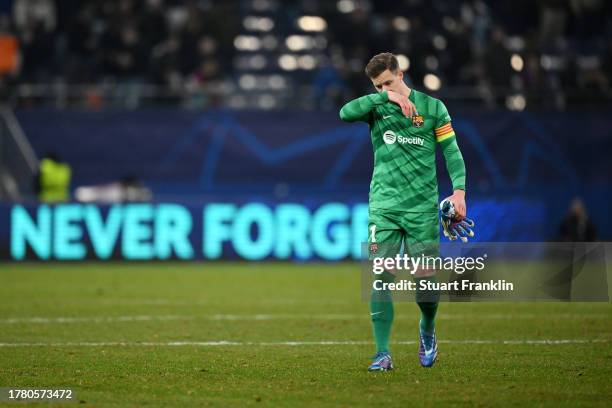 Marc-Andre ter Stegen of FC Barcelona looks dejected following the team's defeat during the UEFA Champions League match between FC Shakhtar Donetsk...