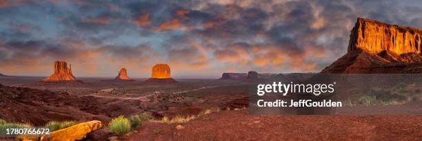 vale do monumento da trilha lee cly - reserva indígena americana - fotografias e filmes do acervo
