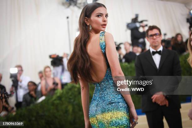 Emily Ratajkowski, Red carpet arrivals at the 2017 Met Gala: Rei Kawakubo/Comme des Garcons, May 1st, 2017.