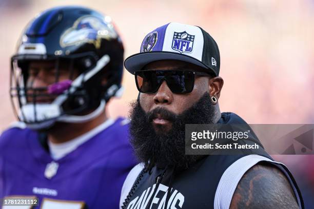 Morgan Moses of the Baltimore Ravens looks on from the sideline during the first half against the Seattle Seahawks at M&T Bank Stadium on November 5,...