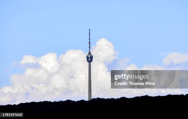 stuttgart tv tower - fernsehturm stuttgart stock pictures, royalty-free photos & images