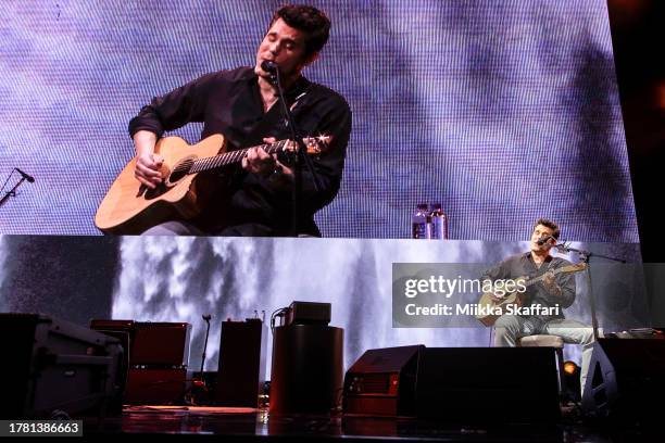 John Mayer performs at Chase Center on November 07, 2023 in San Francisco, California.