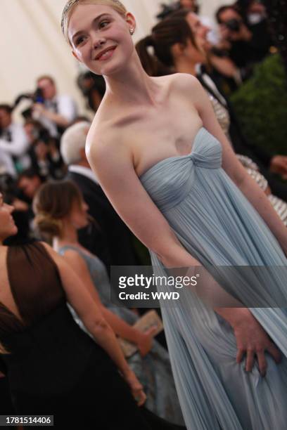 Elle Fanning, Red carpet arrivals at the 2017 Met Gala: Rei Kawakubo/Comme des Garcons, May 1st, 2017.