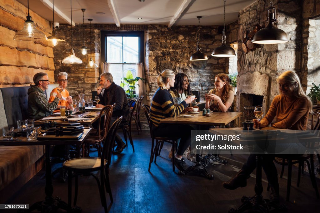 Indoor Outdoor Dinining