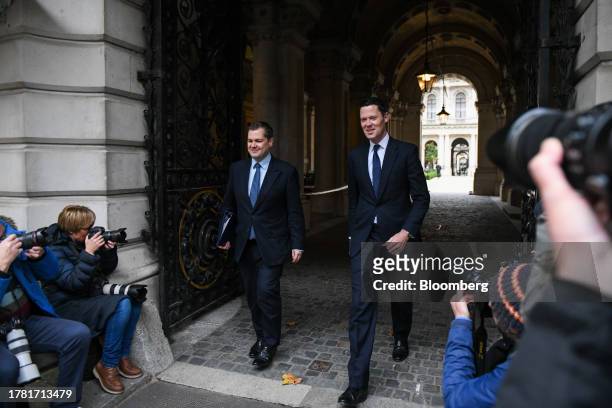 Robert Jenrick, UK immigration minister, left, and Alex Chalk, UK justice secretary, arrive for a meeting of cabinet ministers at 10 Downing Street...
