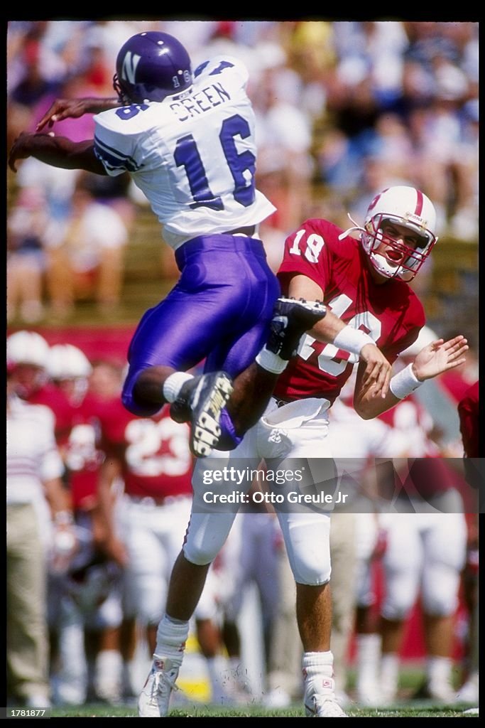 Quarterback Steve Stenstrom of the Stanford Cardinal in action during