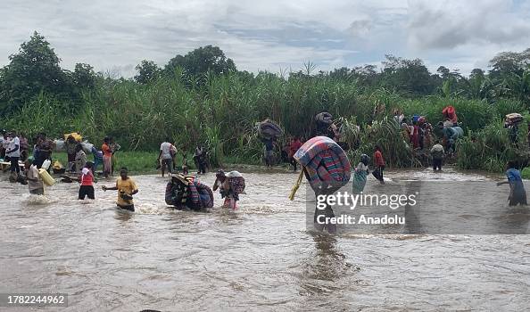 People fleeing conflict in the DRC takes refuge in Uganda People fleeing conflict in the DRC takes refuge in Uganda